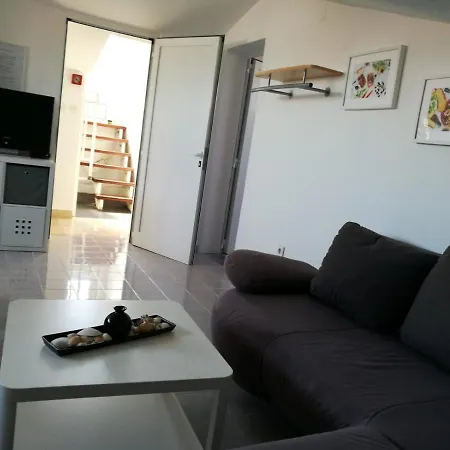Apartment Bozena 6 *